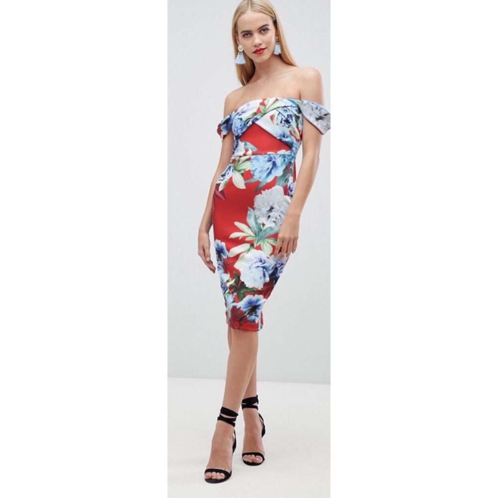 Gorgeous floral off the shoulder midi dress